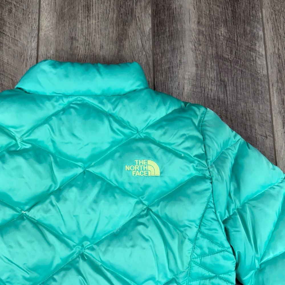 North Face Teal Quilted Jacket - Picture 10 of 16